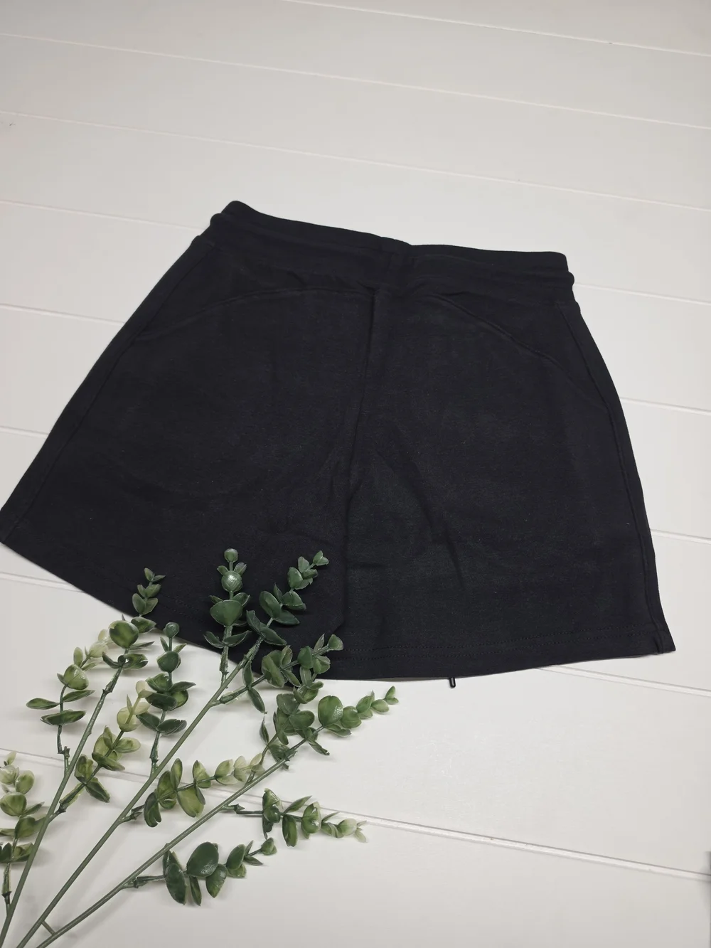 NEW Alphalete Sweat Pant Black Drawstring Performance Shorts Small